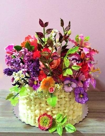 Basket with flowers  - Cake by WorldOfIrena
