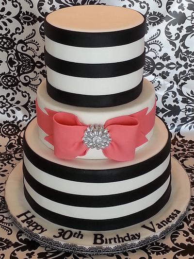 BLACK STRIPES AND CORAL PINK BOW - Cake by Enza - Sweet-E