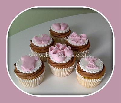 New baby girl pink cupcakes - Cake by Kays Cakes