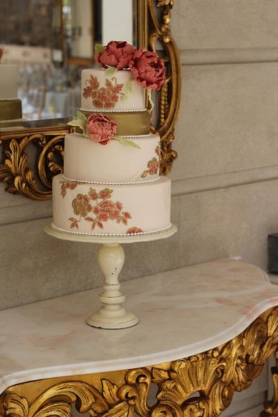 Coral and Gold Wedding - Cake by Suzanne Moloney