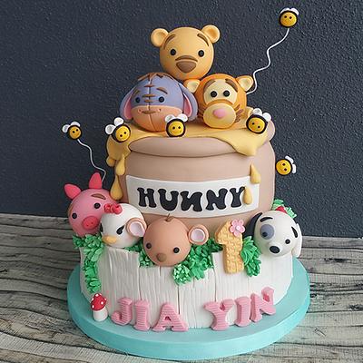 Winnie the Pooh cake - Cake by Wendy