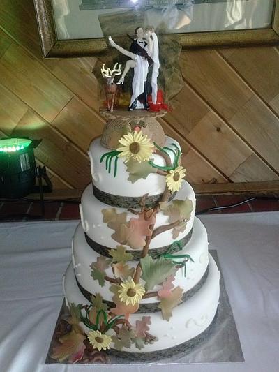 Country Camo Wedding - Cake by Moments in Cake