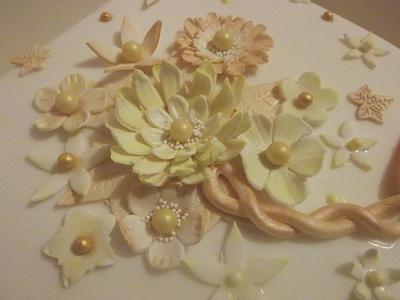 Floral Delight  - Cake by Tracey