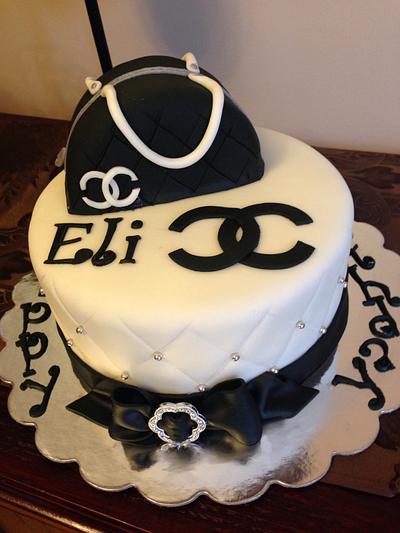 Chanel cake  - Cake by Bequisweetcakes