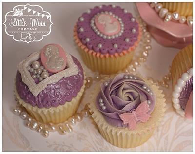 Vintage Cupcakes - Cake by Little Miss Cupcake