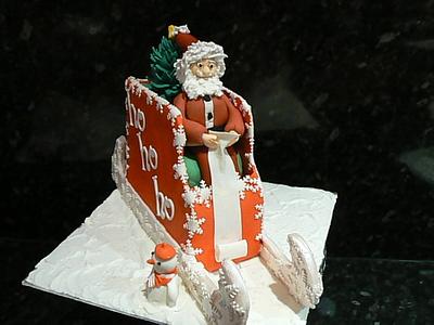 Santa on his Sleigh - Cake by vanillasugar