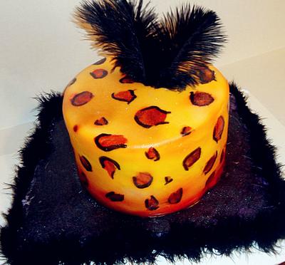 leopard cake - Cake by Kayotic Konfections 