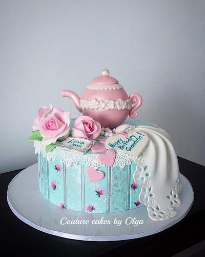 Tea pot3 - Cake by Couture cakes by Olga