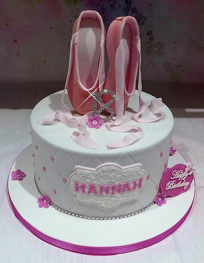 Ballet Shoes - Cake by Lorraine Yarnold