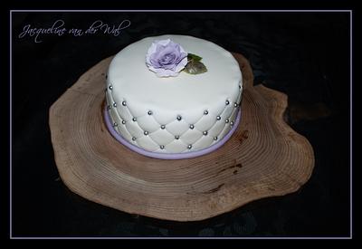 Simple little birthday cake - Cake by Jacqueline