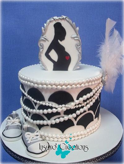 Elegant Preggie Mommy Cake - Cake by Willene Clair Venter