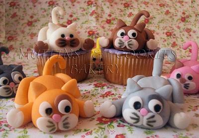 Kitty Cupcakes - Cake by Muffins & Cookies Bakery