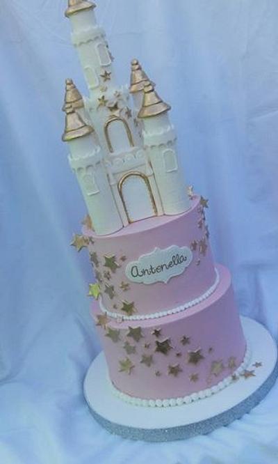 Castillo! - Cake by Gabriela Scollo