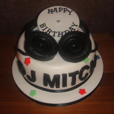 DJ cake - Cake by Sweet Things - Cakes by Rebecca