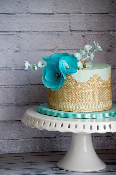 Blue and gold - Cake by Vanilla & Me