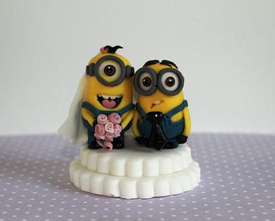 Minion wedding couple - Cake by Zoe's Fancy Cakes