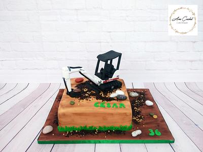Excavator - Cake by Ana Crachat Cake Designer 