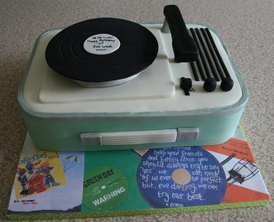Retro Record Player - Cake by Ice, Ice, Tracey