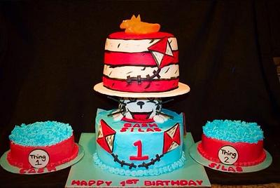 Cat in the Hat w/ Thing 1&2 Smash Cakes - Cake by Rita's Cakes