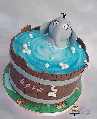 Splish-splash I was taking a bath! - Cake by M&G Cakes