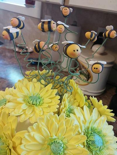 Bees and daisies wedding cake - Cake by greca111699