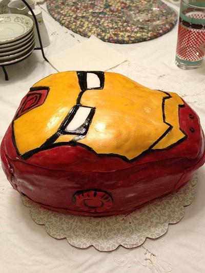 Iron man mask!  - Cake by Michelle Knoop