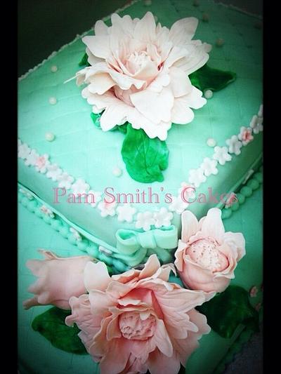 Lovely cake... ❤ - Cake by Pam Smith's Cakes