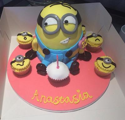 21st Minion - Cake by Ollipops Cakes