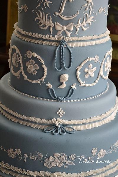 Cake Royal Icing - Cake by Teresa Insero