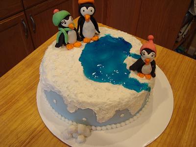 Penguin Family - Cake by Julia 