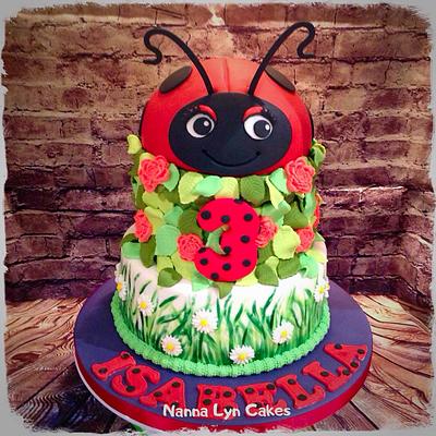 Ladybird (ladybug) - Cake by Nanna Lyn Cakes