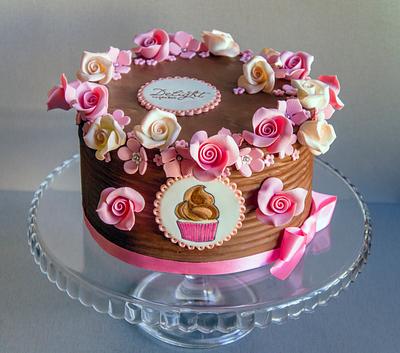 Cake with flowers - Cake by Laura Dachman