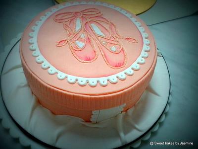Peachy Ballerina cake - Cake by Jasmine Tan PB