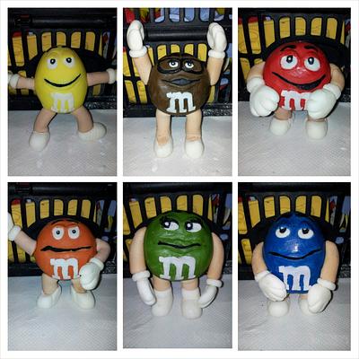 fondant m&m characters - Cake by Bouchybakes