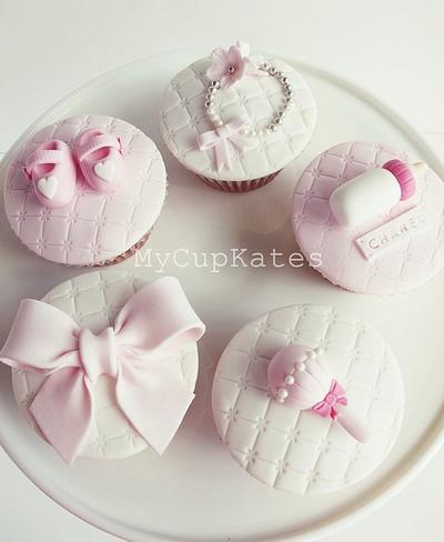Pink & White Baby theme Cupcakes - Cake by Kate Kim