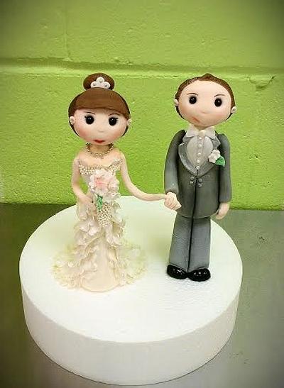 Bride and Groom sugar toppers - Cake by Danijela Lilchickcupcakes