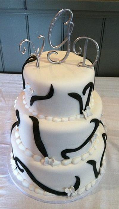 My 1st wedding cake - Cake by Allison