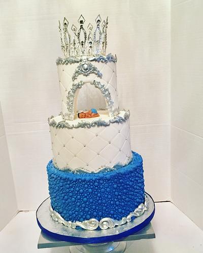 Royal baby shower cake - Cake by Treats by Tisha