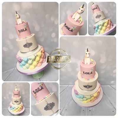 Unicorns & Rainbows - Cake by Taartjes Toko 