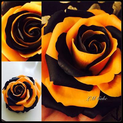 Two Colour Fantasy Sugar rose.  Just for Fun! - Cake by Lisa Templeton