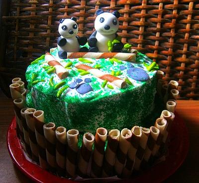 Now its Panda... - Cake by susana reyes