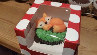 Foxy Cupcake - Cake by Vade