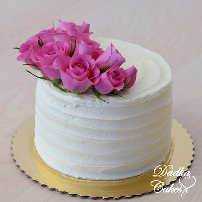 Pink roses - Cake by Dadka Cakes