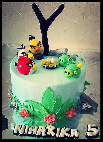 Angry birds  - Cake by Gauri Kekre