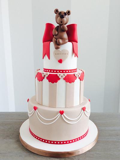 Teddy in red - Cake by Bella's Bakery