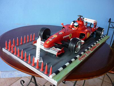 Formula 1 car - Cake by Paul Delaney of Delaneys cakes