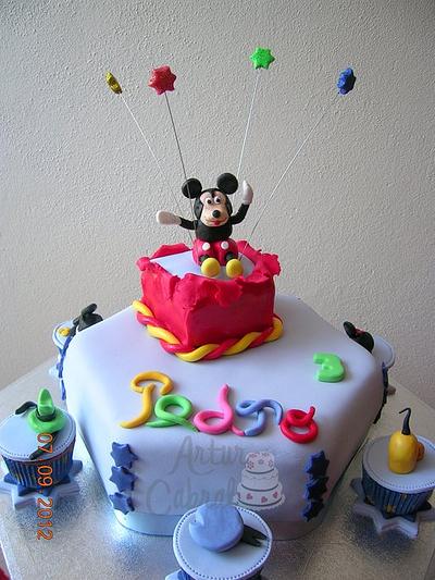 Magic Disney! - Cake by Artur Cabral - Home Bakery