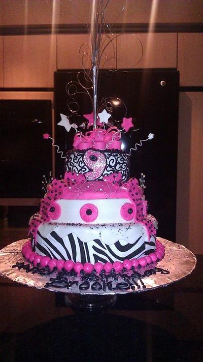 Diva cake - Cake by Laurie