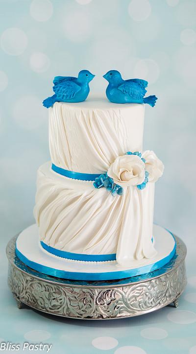 Bluebirds and roses wedding cake - Cake by Bliss Pastry