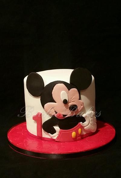 Mickey Smashcake - Cake by Shanita 